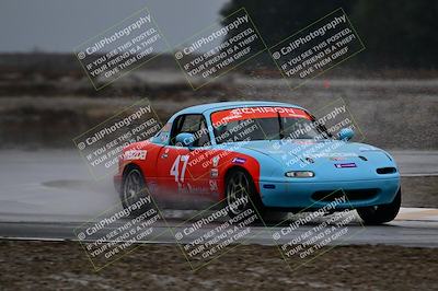 media/Nov-15-2025-CalClub SCCA (Sat) [[7bfa5a7151]]/Race/Group 4/